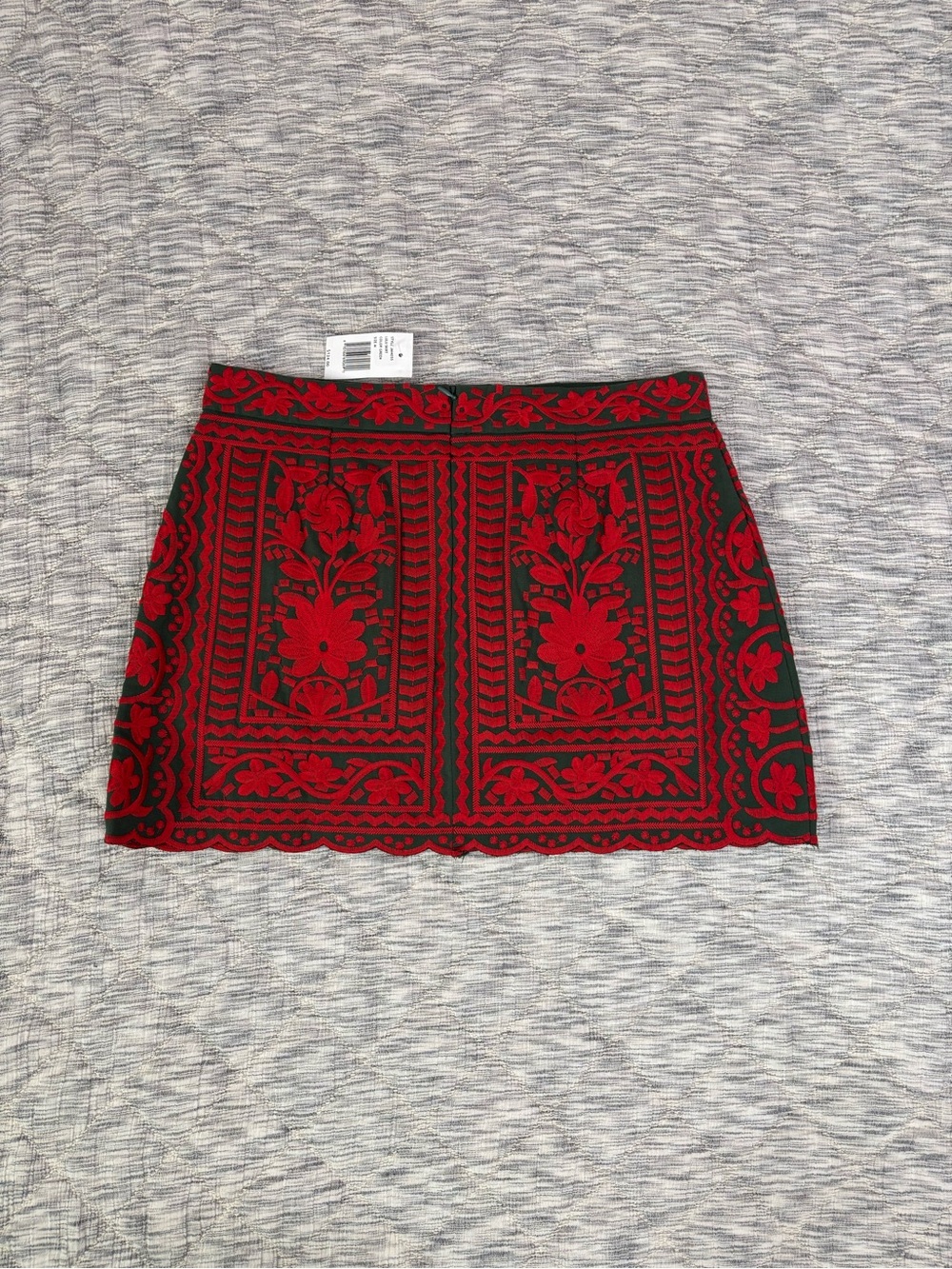 J. Marie Lulu Skirt NWT | J. Marie Embroidered Floral Mini Skirt Sz Medium - - Picture 8 of 11